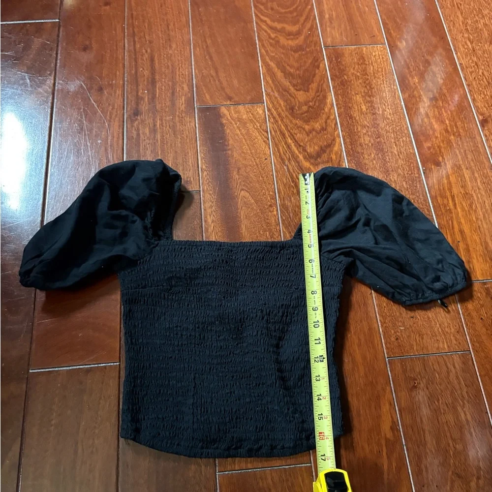 Abercrombie & Fitch Black Smocked Puff-Sleeve Top